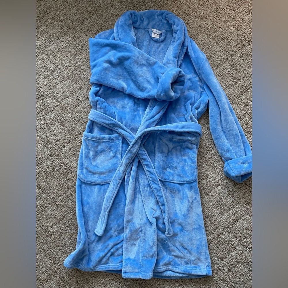 The Company Store Plush Robe size Large